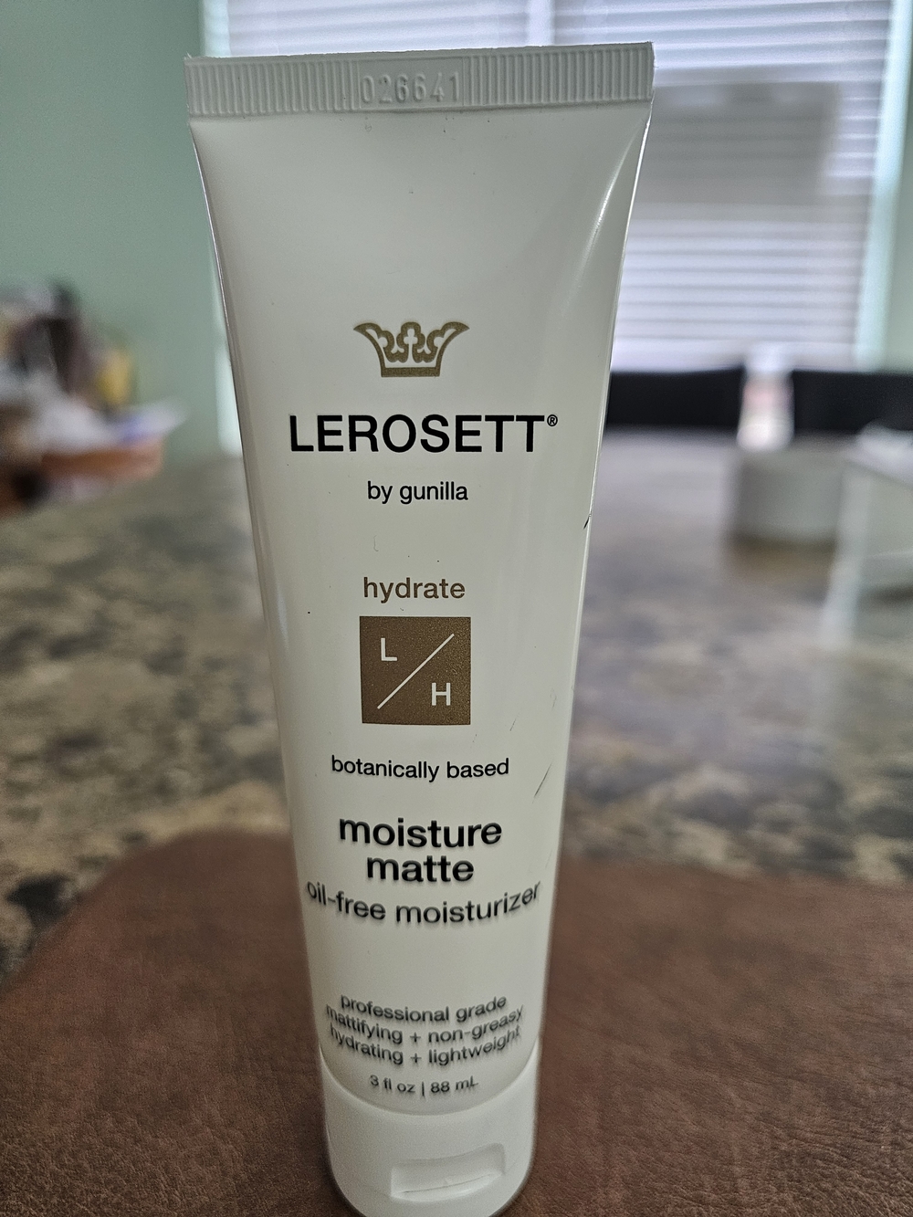 LEROSETT Moisture Matte Oil-Free Moisturizer by Gunilla